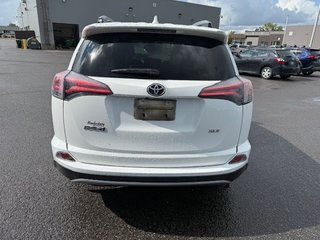 2018 Toyota RAV4 XLE in Hawkesbury, Ontario - 4 - w320h240px