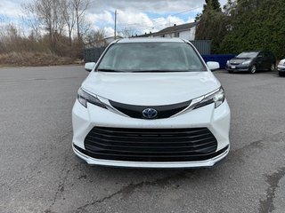 2024 Toyota Sienna XLE 8 places in Hawkesbury, Ontario - 2 - w320h240px