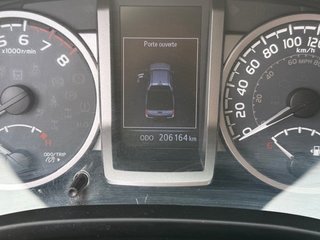 2017 Toyota Tacoma SR5 in Hawkesbury, Ontario - 6 - w320h240px