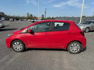 Toyota Yaris LE 2017 à Hawkesbury, Ontario - 4 - w320h240px