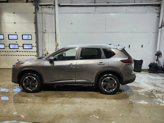 2025 Nissan Rogue SV Moonroof in St. John's, Newfoundland and Labrador - 4 - w320h240px