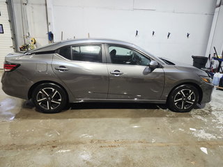 2025  Sentra SV in Newfoundland and Labrador, Newfoundland and Labrador - 4 - w320h240px