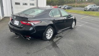 2021  Camry SE in Carbonear, Newfoundland and Labrador - 2 - w320h240px