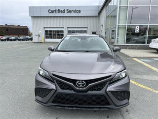 2021  Camry SE in Clarenville, Newfoundland and Labrador - 2 - w320h240px
