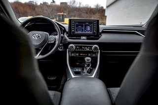 2021  RAV4 XLE in Clarenville, Newfoundland and Labrador - 5 - w320h240px