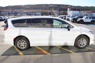 2025  Grand Caravan SXT in Newfoundland and Labrador, Newfoundland and Labrador - 4 - w320h240px