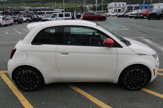 2024  500e RED in Newfoundland and Labrador, Newfoundland and Labrador - 4 - w320h240px