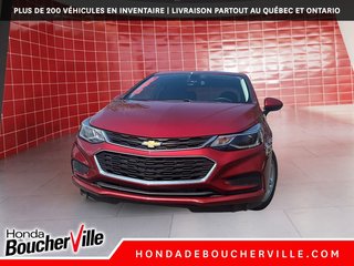 2017 Chevrolet Cruze LT in Terrebonne, Quebec - 2 - w320h240px