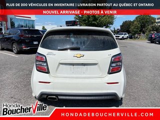 Chevrolet Sonic LT 2017 à Terrebonne, Québec - 5 - w320h240px