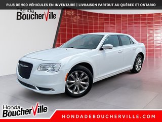 2015 Chrysler 300 Touring in Terrebonne, Quebec - 3 - w320h240px