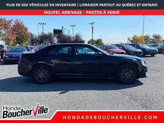 2023 Chrysler 300 300S in Terrebonne, Quebec - 5 - w320h240px