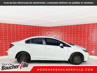 2015 Honda Civic Sedan LX in Terrebonne, Quebec - 5 - w320h240px