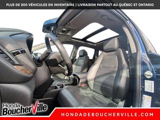 2019 Honda CR-V Touring in Terrebonne, Quebec - 5 - w320h240px