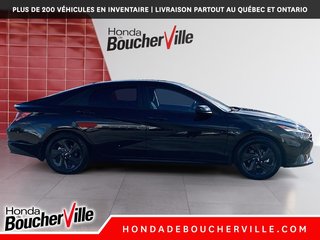 2022 Hyundai Elantra Preferred in Terrebonne, Quebec - 6 - w320h240px