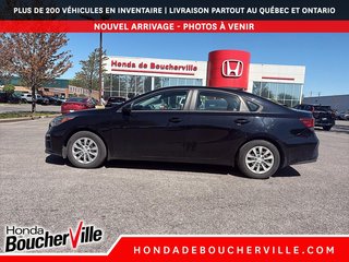 2019 Kia Forte LX in Terrebonne, Quebec - 2 - w320h240px
