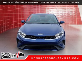 2023 Kia Forte LX in Terrebonne, Quebec - 2 - w320h240px