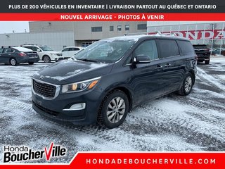 2020 Kia Sedona LX in Terrebonne, Quebec - 5 - w320h240px