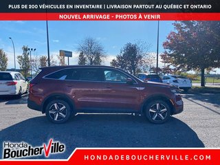 2021 Kia Sorento LX in Terrebonne, Quebec - 5 - w320h240px