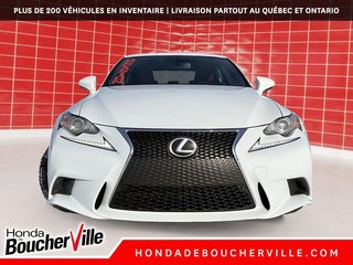 Lexus IS 300 F SPORT 2016