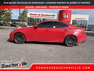 Lexus IS 300  2016 à Terrebonne, Québec - 3 - w320h240px