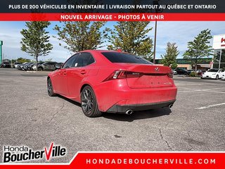 Lexus IS 300  2016 à Terrebonne, Québec - 5 - w320h240px