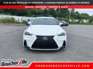 2018 Lexus IS IS 300 in Terrebonne, Quebec - 3 - w320h240px