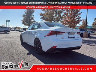 2019 Lexus IS IS 300 in Terrebonne, Quebec - 5 - w320h240px