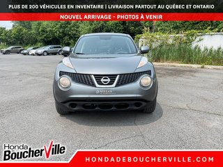 Nissan Juke SV 2012