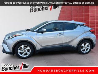 2019 Toyota C-HR XLE in Terrebonne, Quebec - 5 - w320h240px