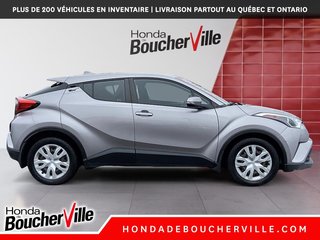2019 Toyota C-HR LE in Terrebonne, Quebec - 6 - w320h240px