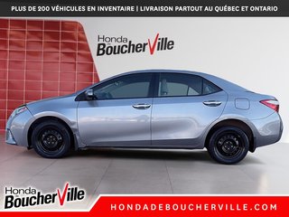 2015 Toyota Corolla LE in Terrebonne, Quebec - 3 - w320h240px