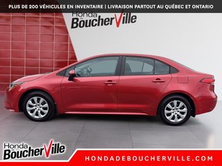 2020 Toyota Corolla LE in Terrebonne, Quebec - 3 - w320h240px