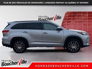 Toyota Highlander SE 2017 à Terrebonne, Québec - 6 - w320h240px