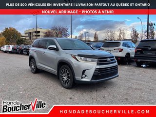 Toyota Highlander SE 2017 à Terrebonne, Québec - 3 - w320h240px