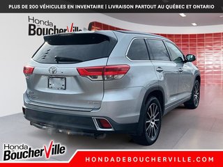 Toyota Highlander SE 2017 à Terrebonne, Québec - 6 - w320h240px