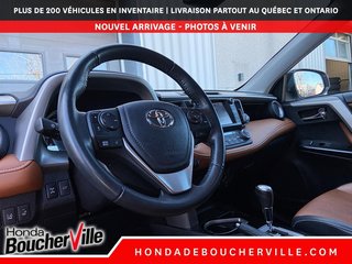 2017 Toyota RAV4 Hybrid Limited in Terrebonne, Quebec - 5 - w320h240px