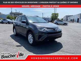 Toyota RAV4 LE 2016 à Terrebonne, Québec - 5 - w320h240px