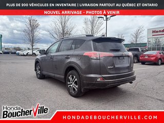 Toyota RAV4 LE 2017 à Terrebonne, Québec - 5 - w320h240px