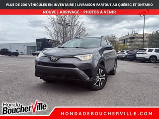 Toyota RAV4 LE 2017 à Terrebonne, Québec - 2 - w320h240px