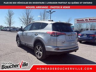 2018 Toyota RAV4 LE in Terrebonne, Quebec - 5 - w320h240px