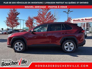Toyota RAV4 LE 2019 à Terrebonne, Québec - 3 - w320h240px