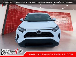 2022 Toyota RAV4 LE in Terrebonne, Quebec - 3 - w320h240px