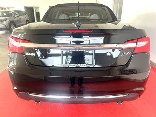 Chrysler 200 TOURING  2012 à Montmagny, Québec - 5 - w320h240px