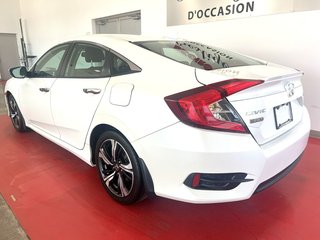 Honda CIVIC TOURING  2016 à Montmagny, Québec - 3 - w320h240px