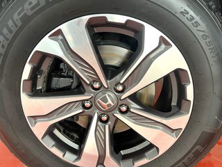 2018 Honda CR-V LX in Montmagny, Quebec - 2 - w320h240px