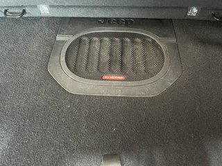 2022 Jeep WRANGLER SPORT WILLYS in Montmagny, Quebec - 5 - w320h240px