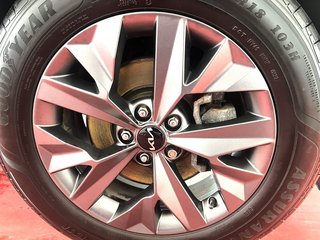 2023 Kia Sportage in Montmagny, Quebec - 2 - w320h240px