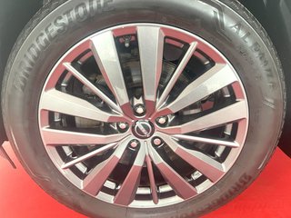 2022 Nissan PATHFINDER SL in Montmagny, Quebec - 2 - w320h240px