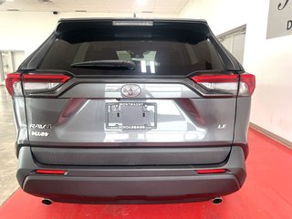2019 Toyota RAV4 LE in Montmagny, Quebec - 4 - w320h240px