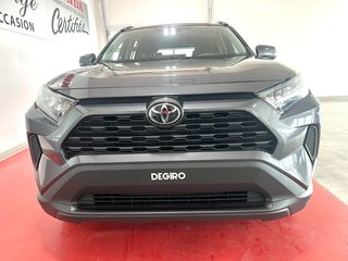 2019 Toyota RAV4 LE in Montmagny, Quebec - 6 - w320h240px